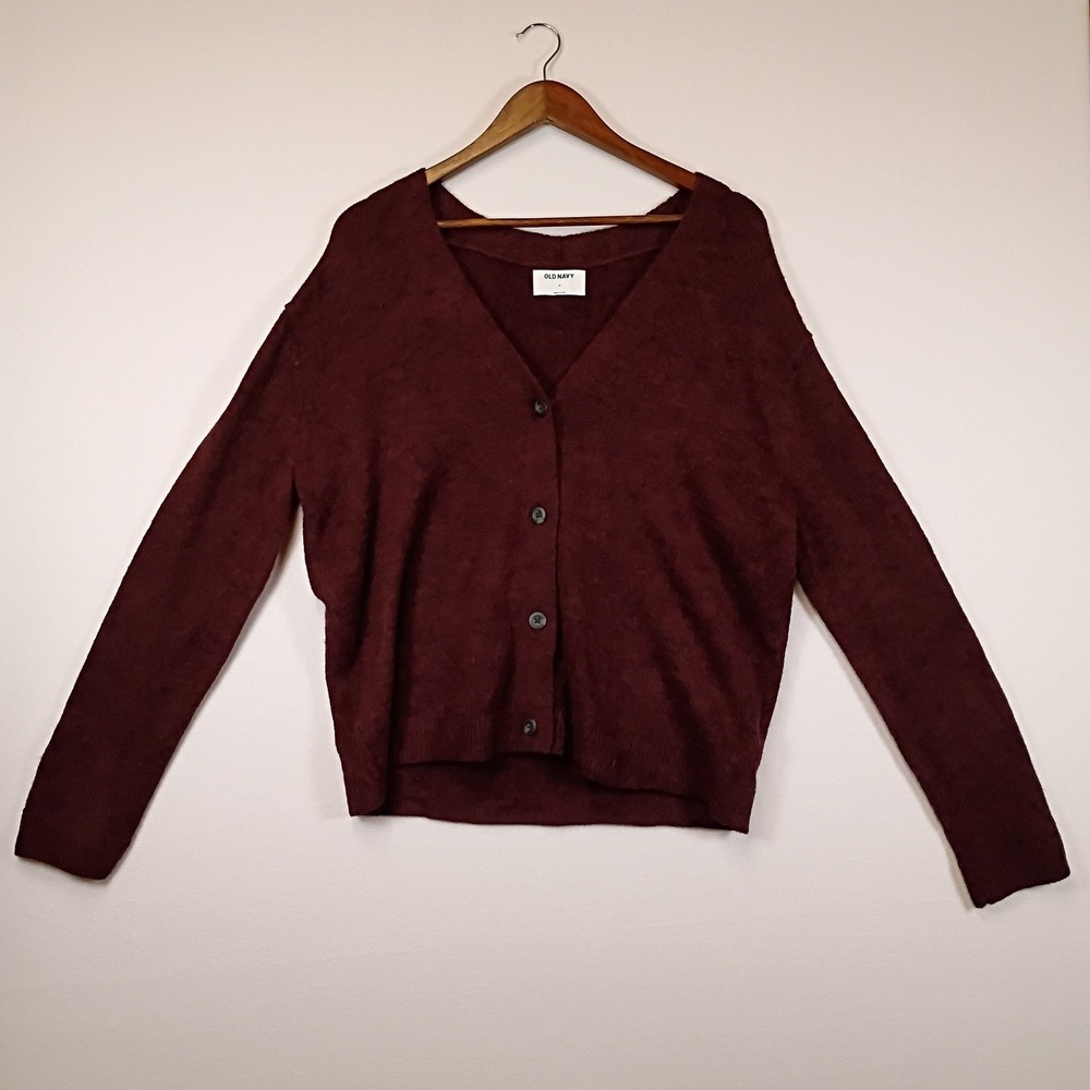 Cozy Dark Academia Old Navy Women M Burgundy Textured V-Neck Button Cardigan
